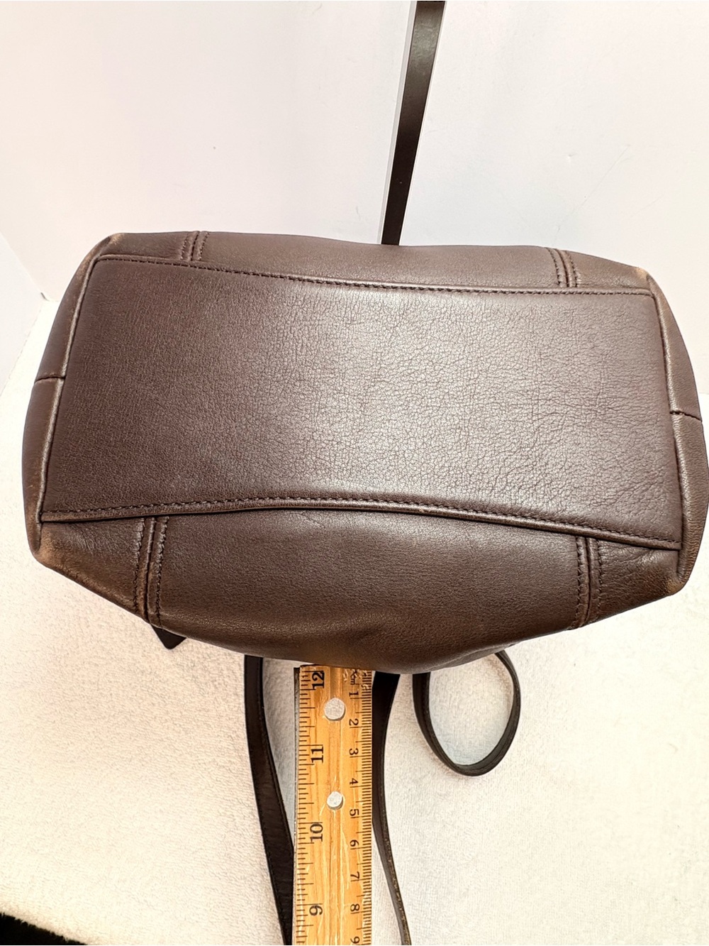 Coach Classic Brown Leather Tote Bag - Women's Shoulder Tote - Picture 6 of 17